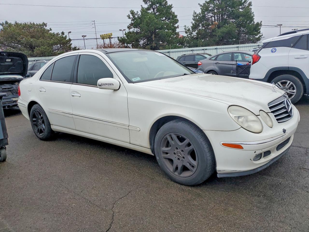 2006 MERCEDES-BENZ E-Class
