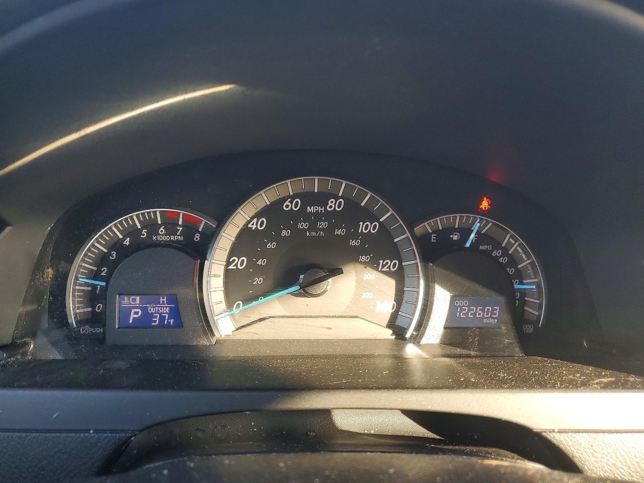2012 TOYOTA CAMRY