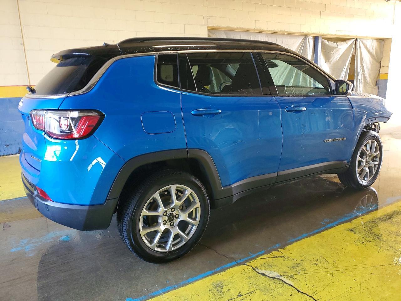 2025 JEEP Compass