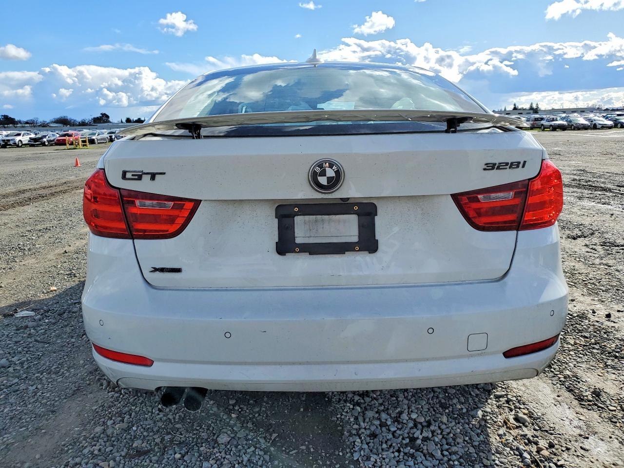 2014 BMW 3 SERIES