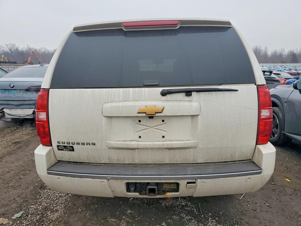 2013 CHEVROLET Suburban