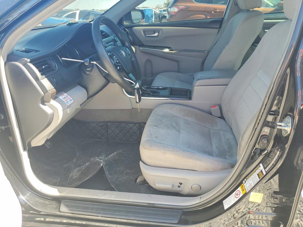 2017 TOYOTA CAMRY