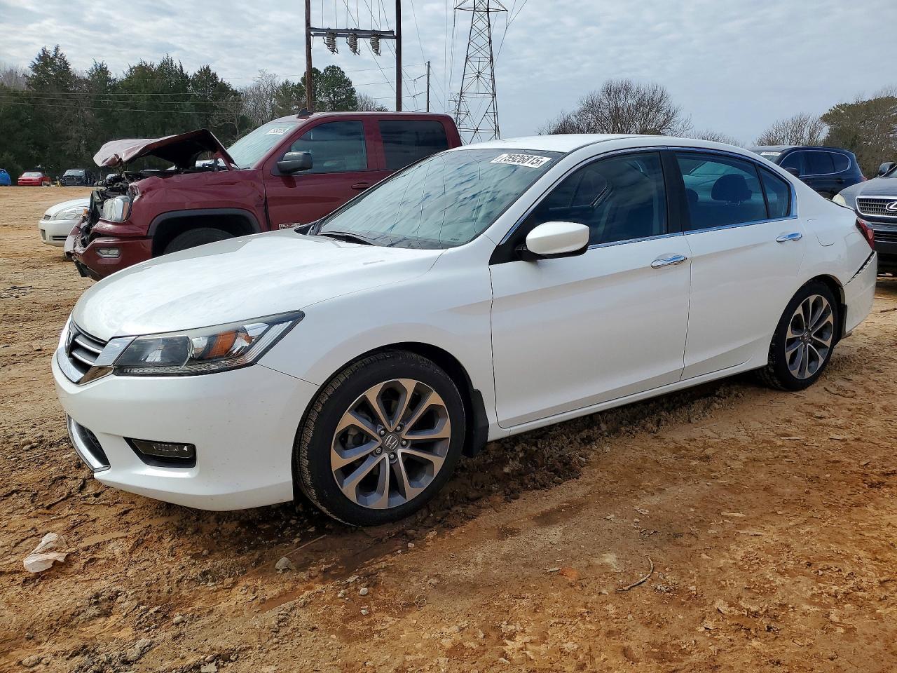 2015 HONDA ACCORD