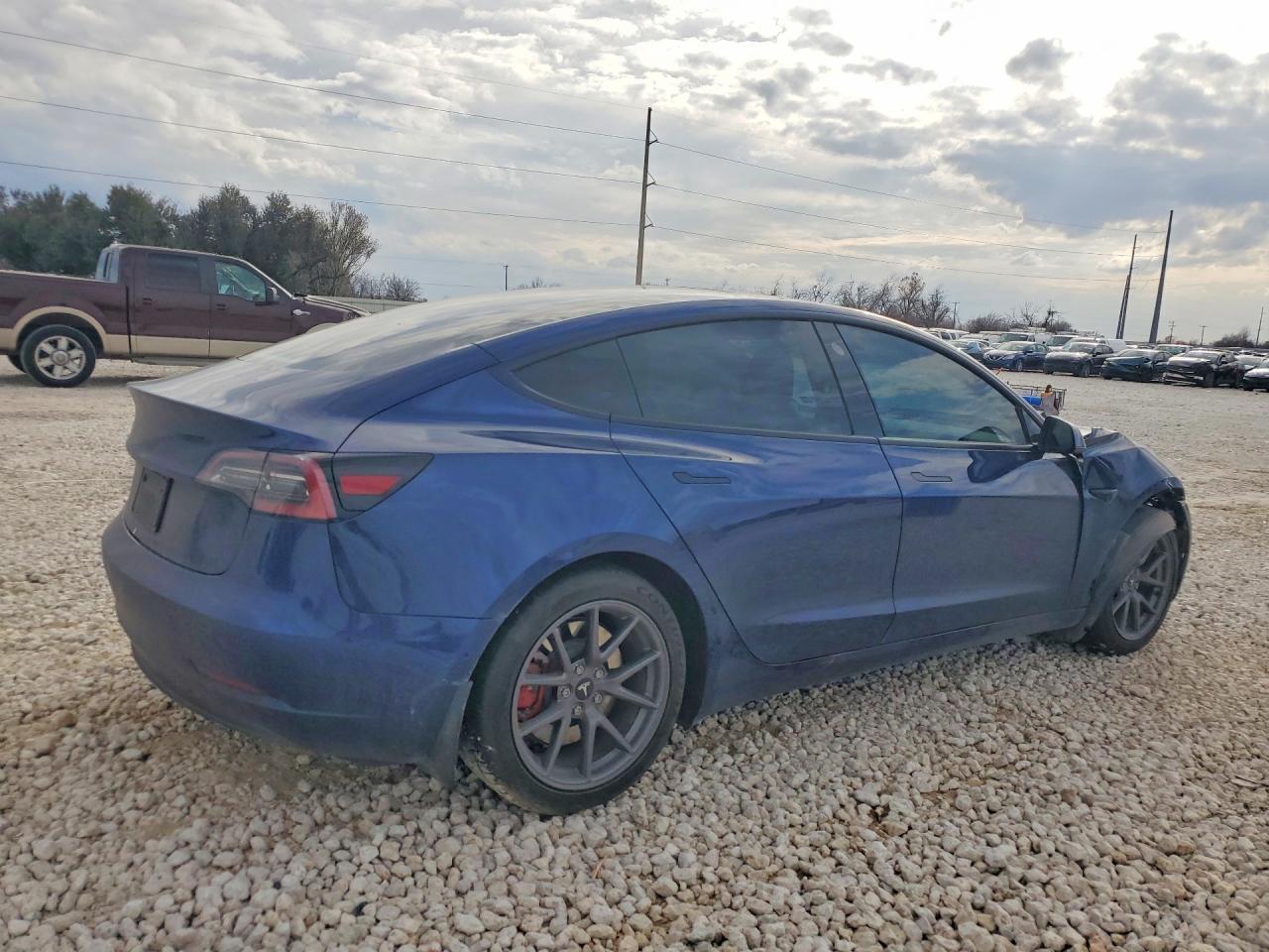 2021 TESLA MODEL 3
