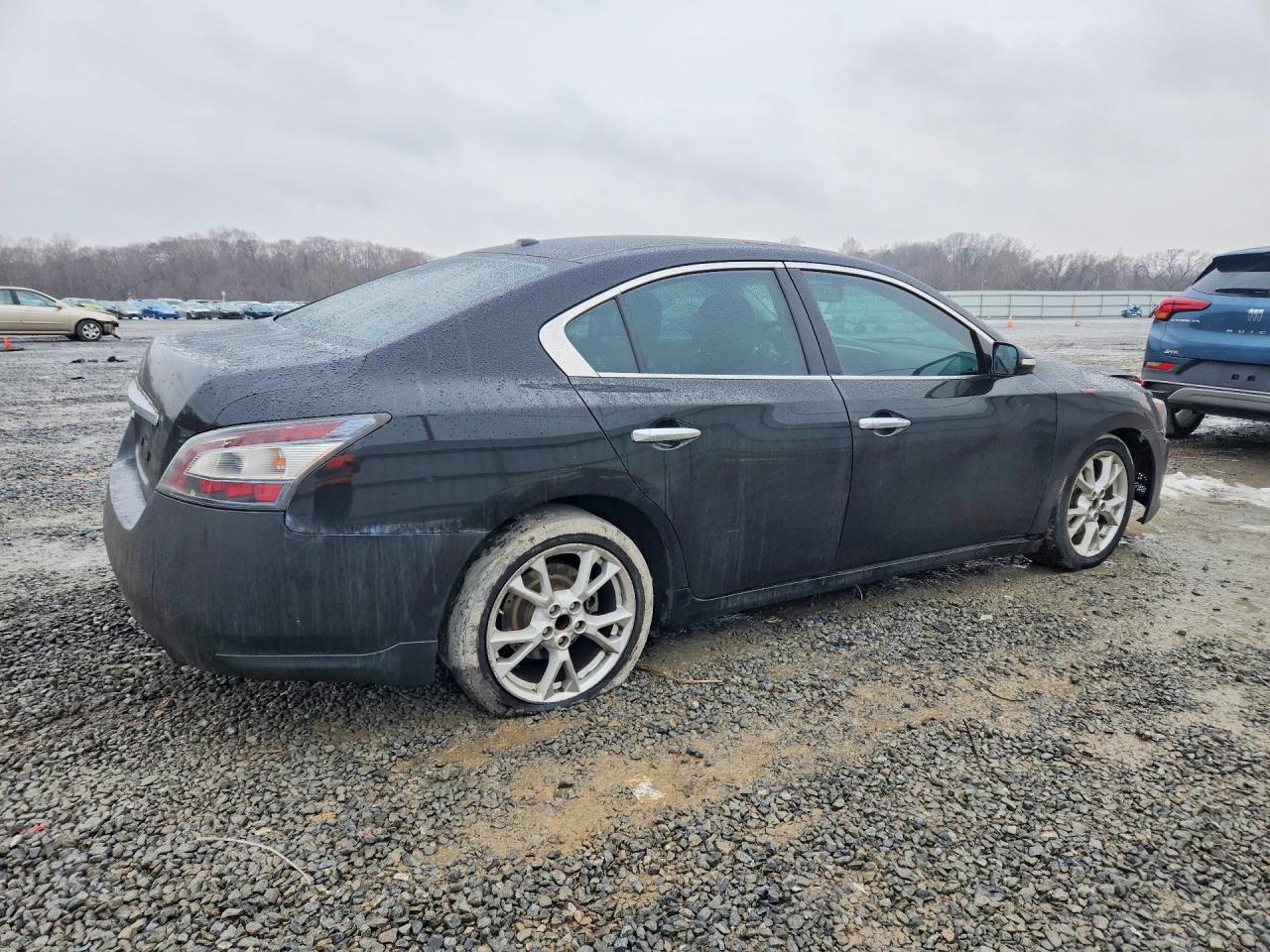 2014 NISSAN Maxima