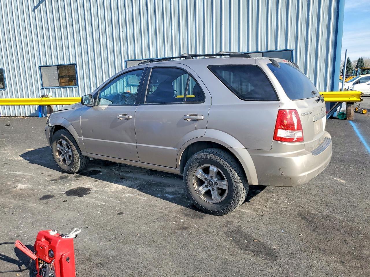 2005 KIA SORENTO