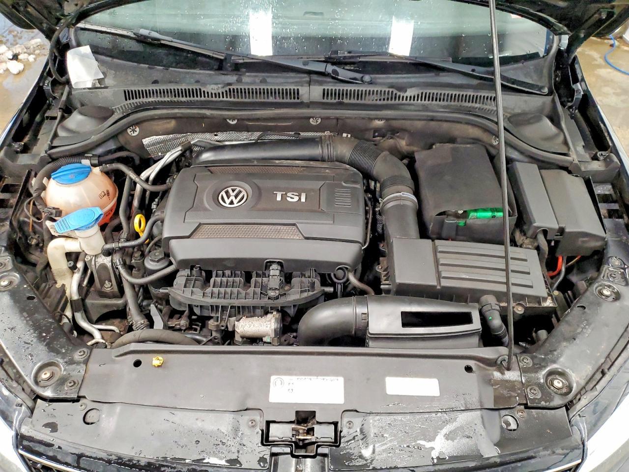 2014 VOLKSWAGEN JETTA