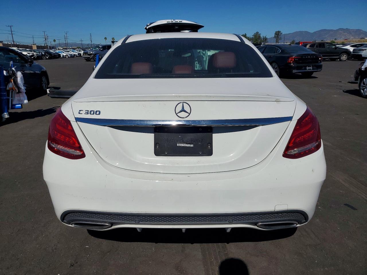 2018 MERCEDES-BENZ C-CLASS
