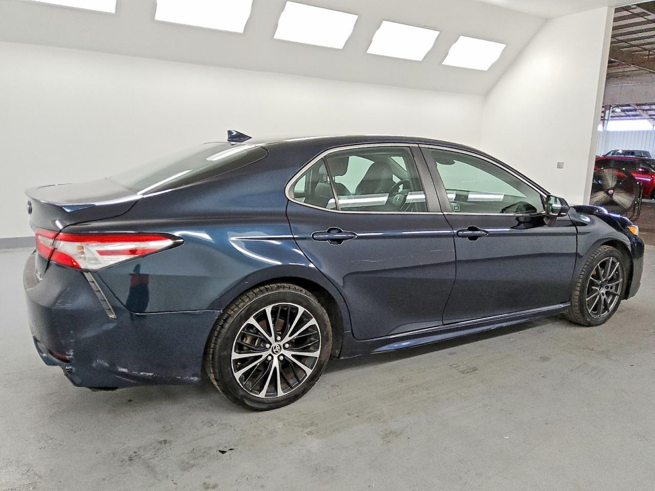 2020 TOYOTA CAMRY