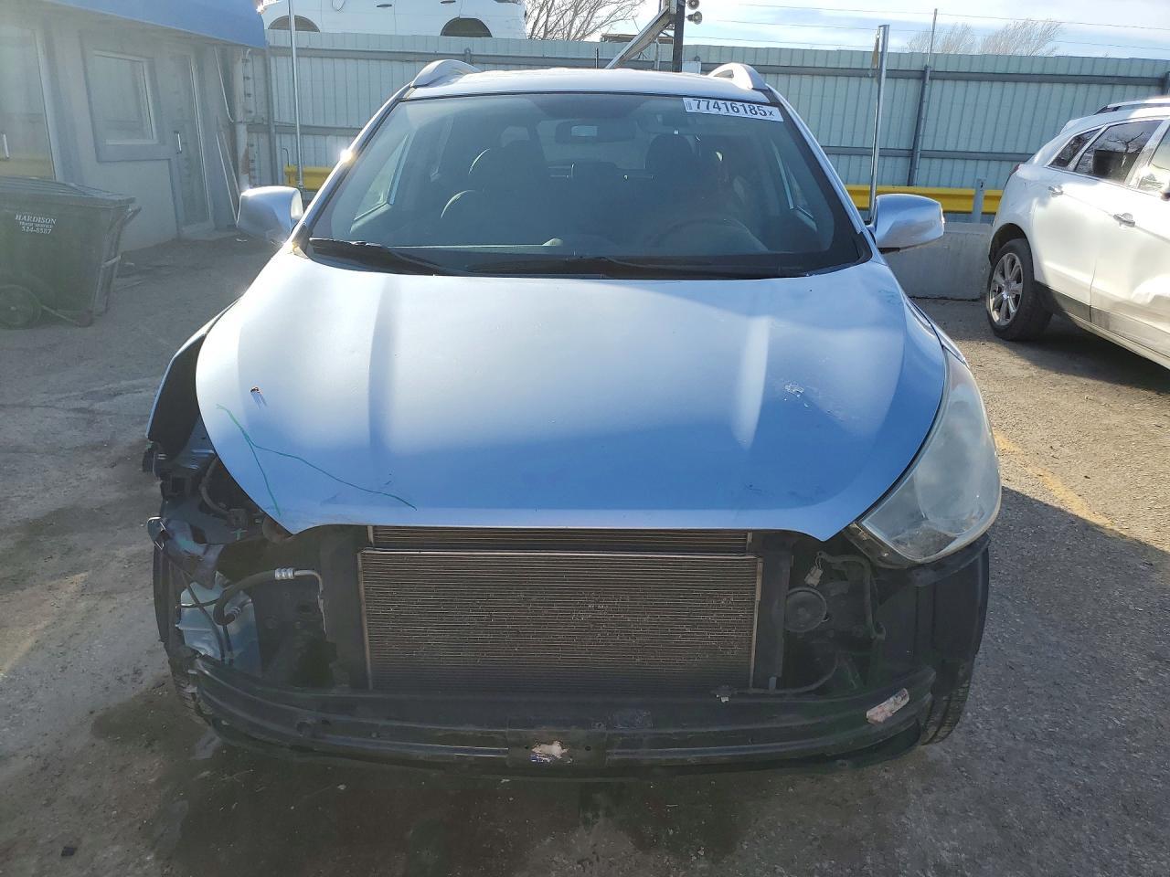 2010 HYUNDAI TUCSON