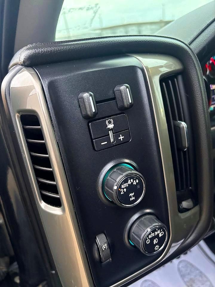 2018 CHEVROLET Silverado