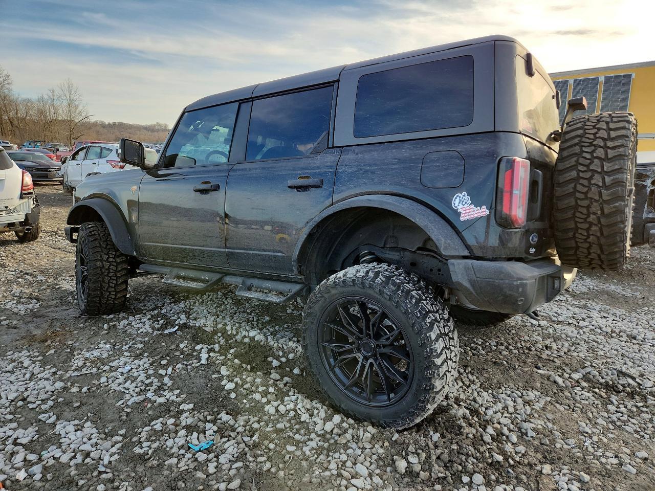 2024 FORD Bronco