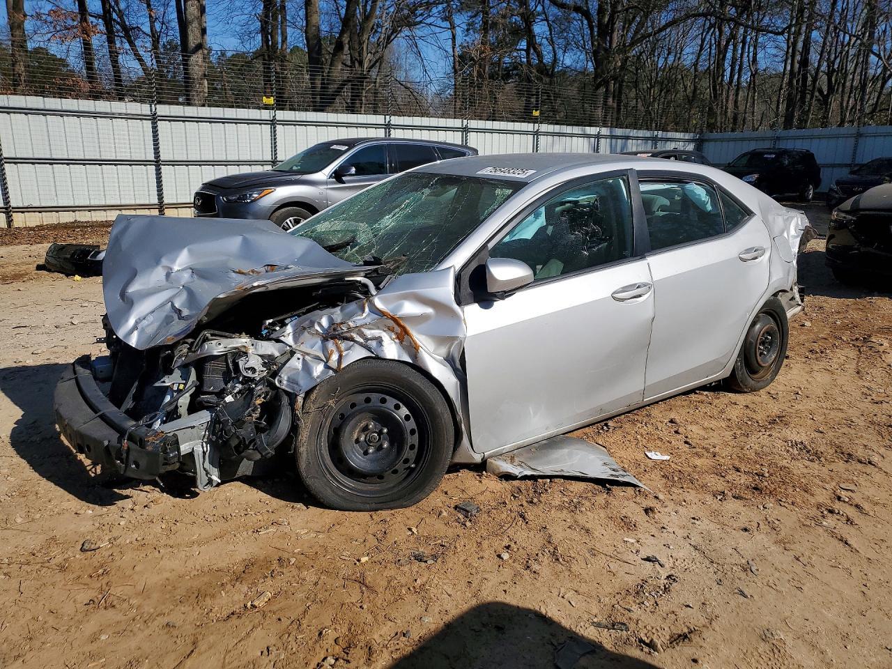 2015 TOYOTA COROLLA