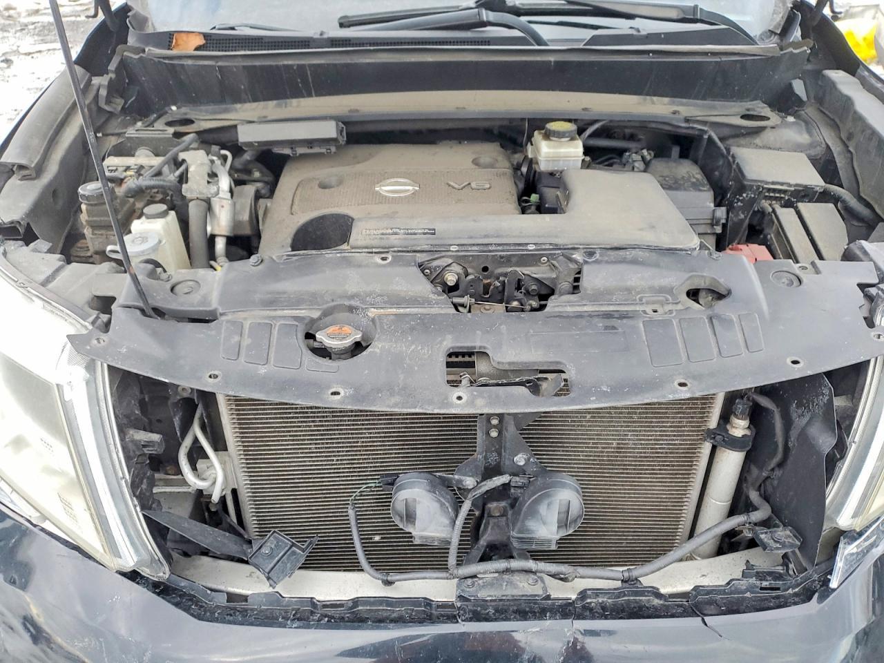 2015 NISSAN PATHFINDER