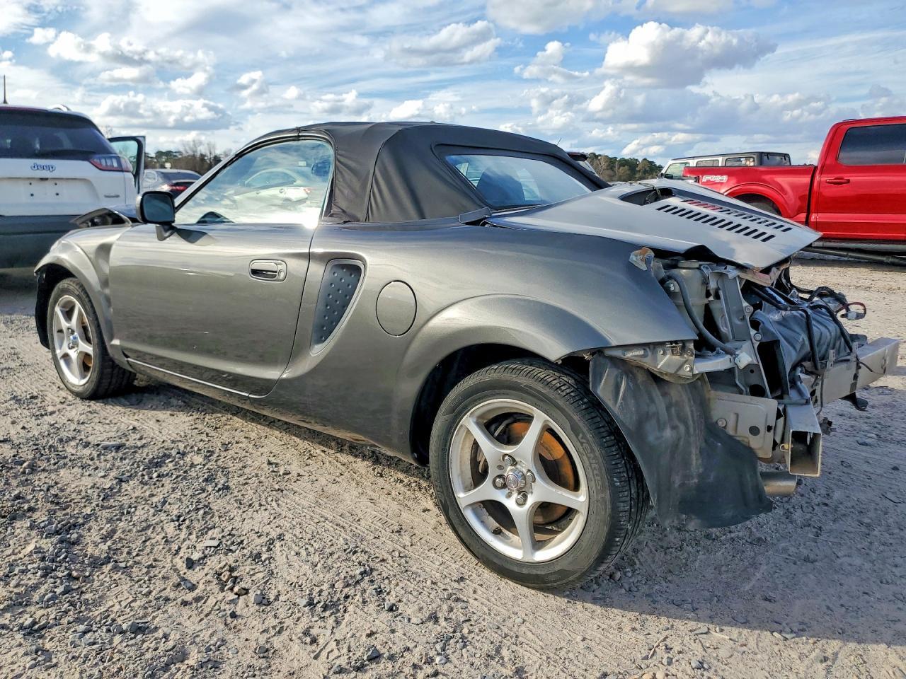 2001 TOYOTA Mr2