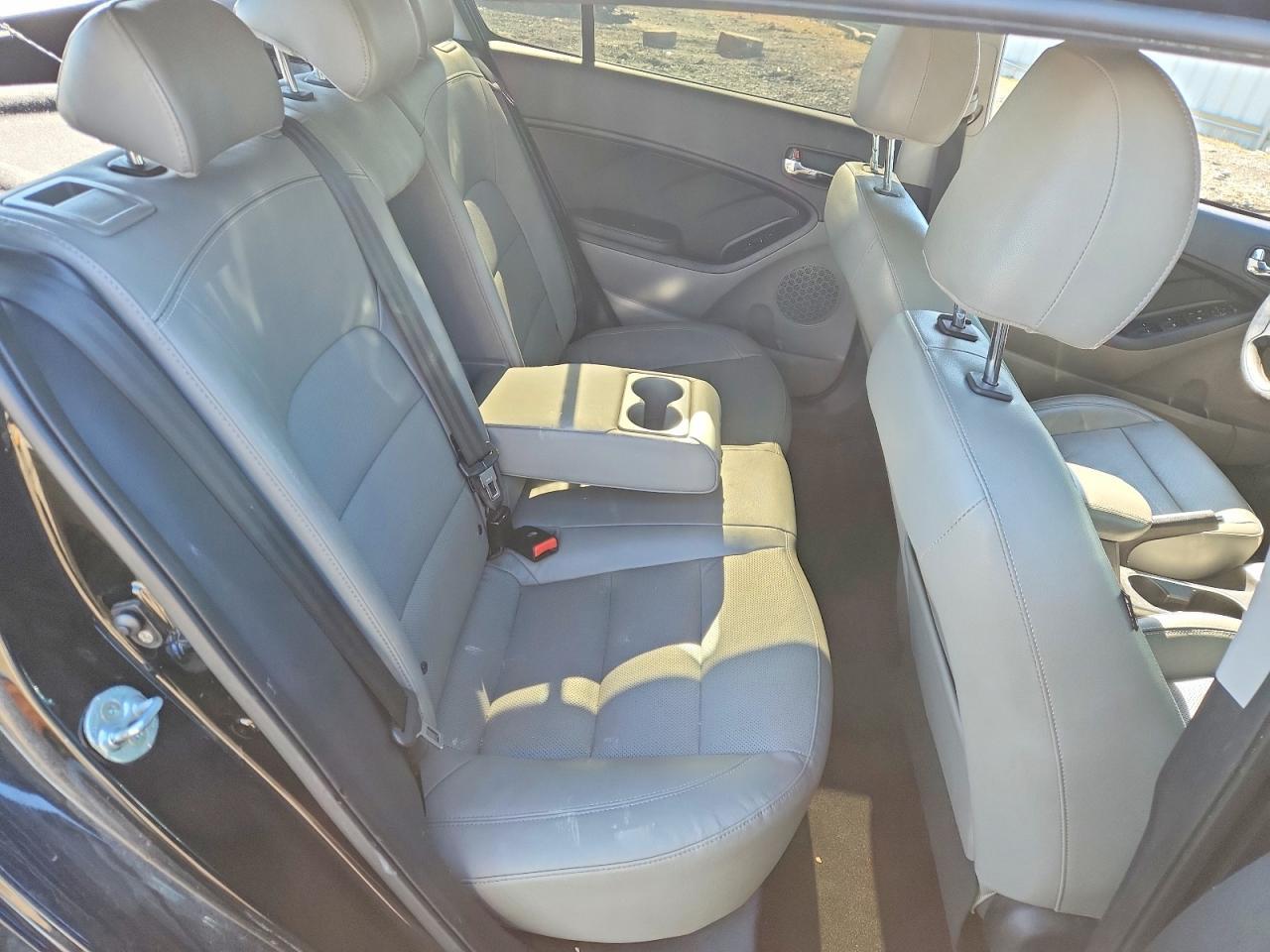 2015 KIA FORTE