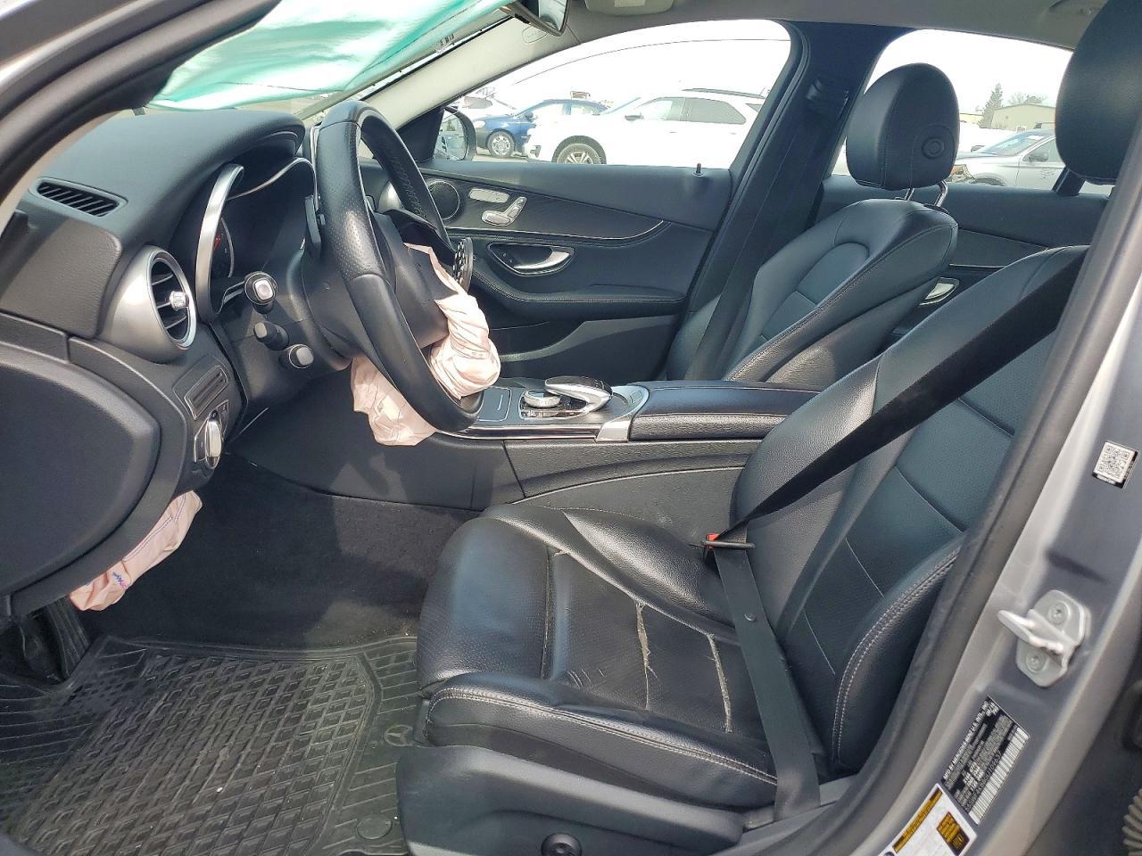 2016 MERCEDES-BENZ C-CLASS