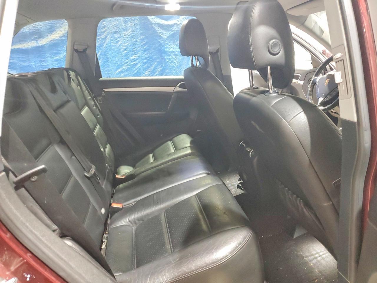 2005 PORSCHE CAYENNE