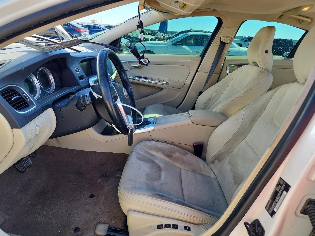 2013 VOLVO S60
