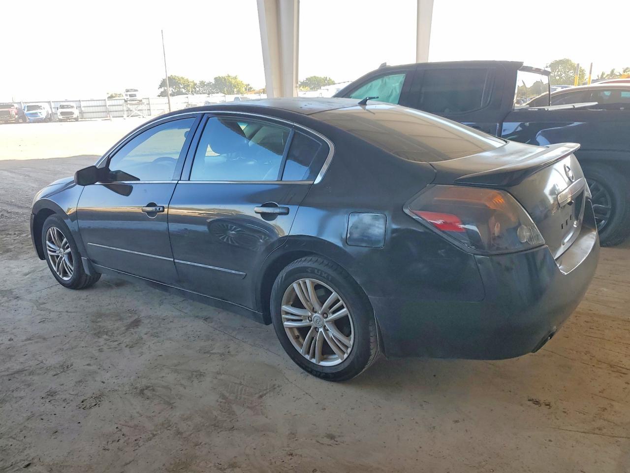 2009 NISSAN ALTIMA