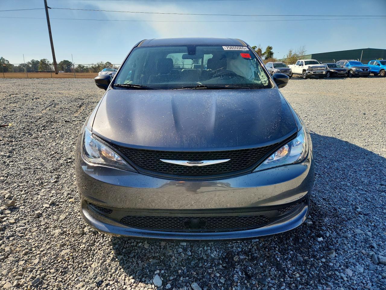 2022 CHRYSLER Voyager