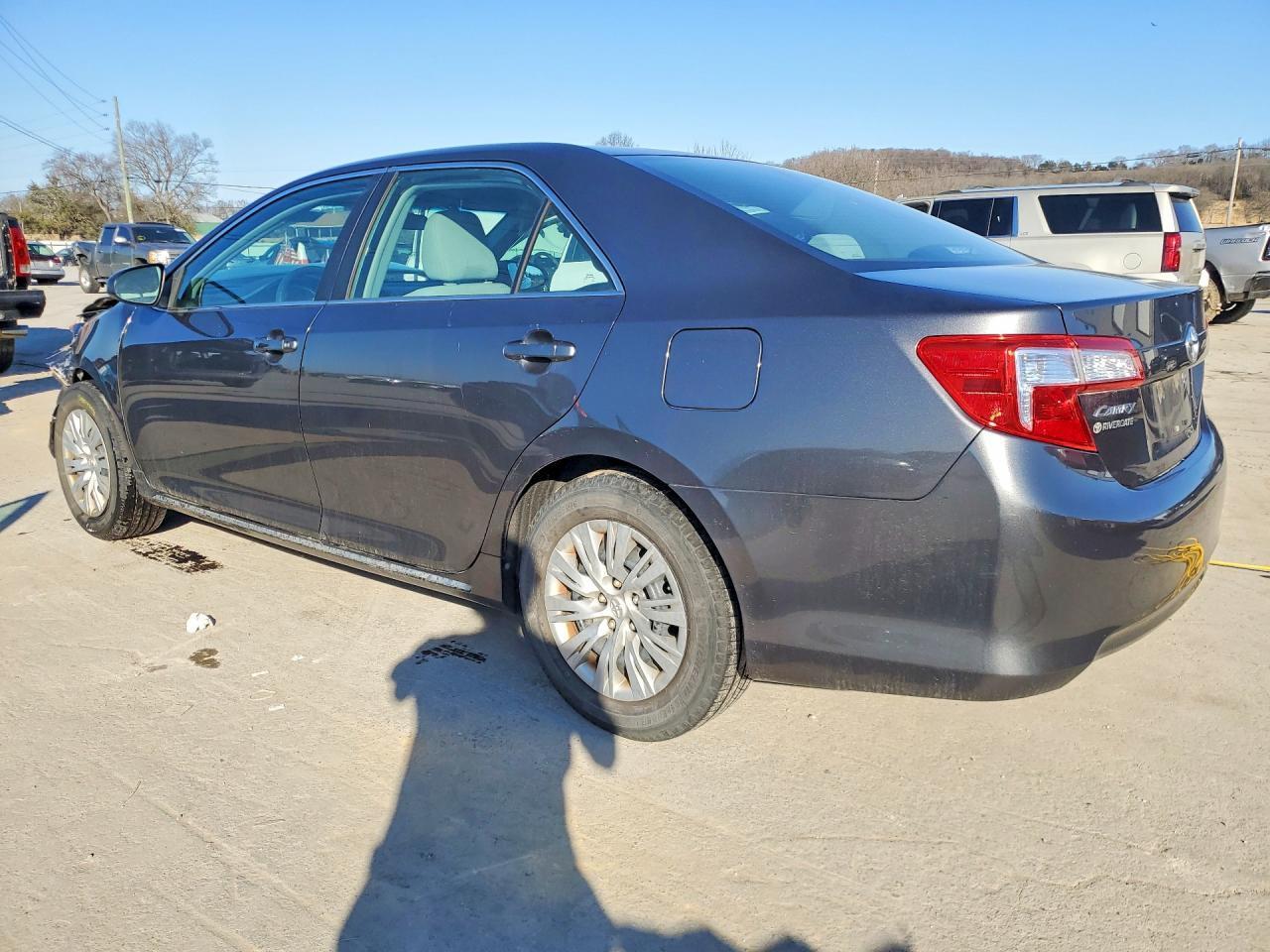 2013 TOYOTA CAMRY