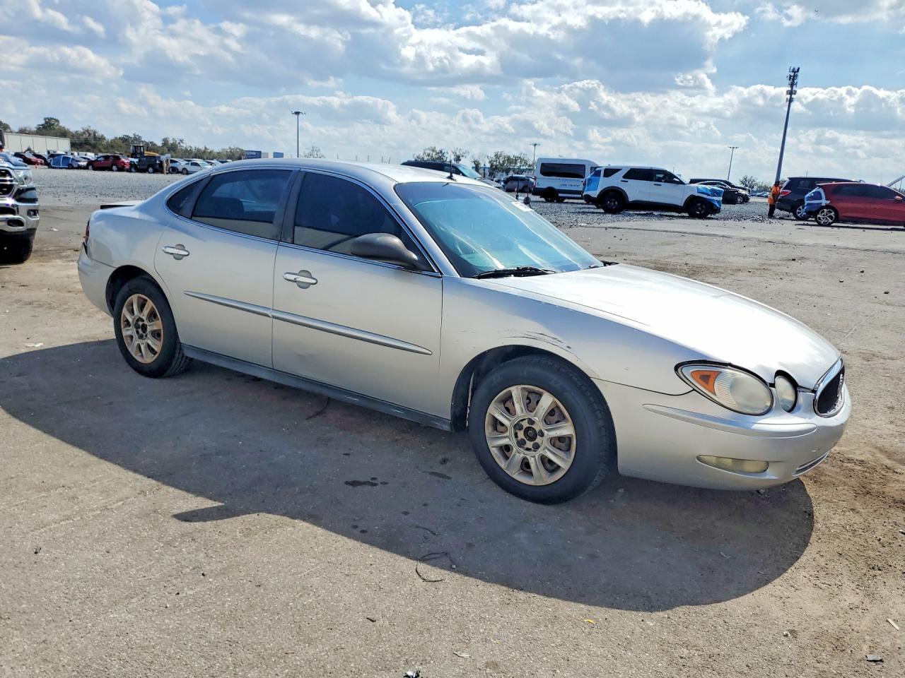 2005 BUICK LACROSSE