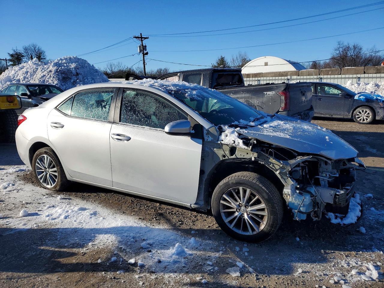 2014 TOYOTA COROLLA