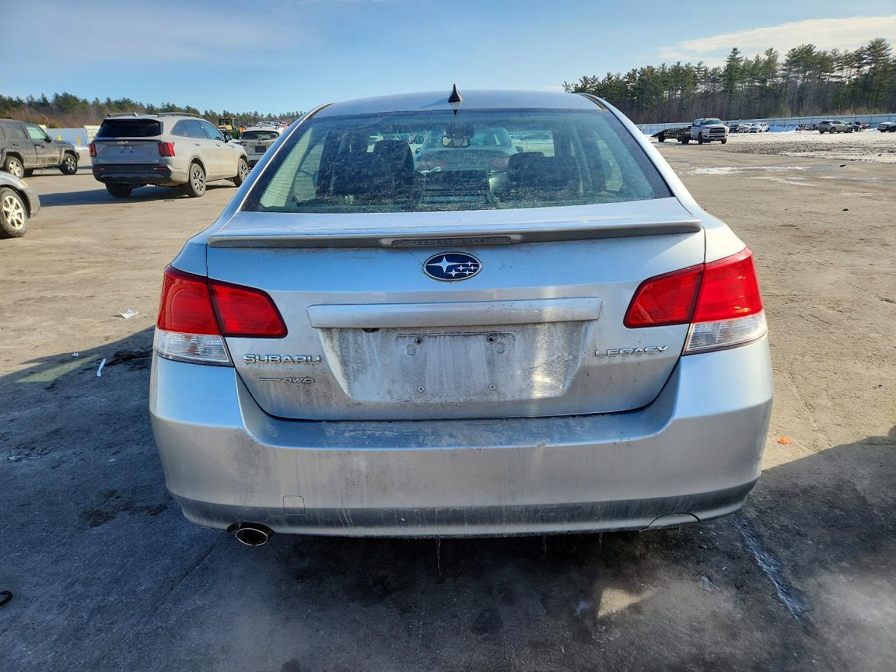 2012 SUBARU Legacy