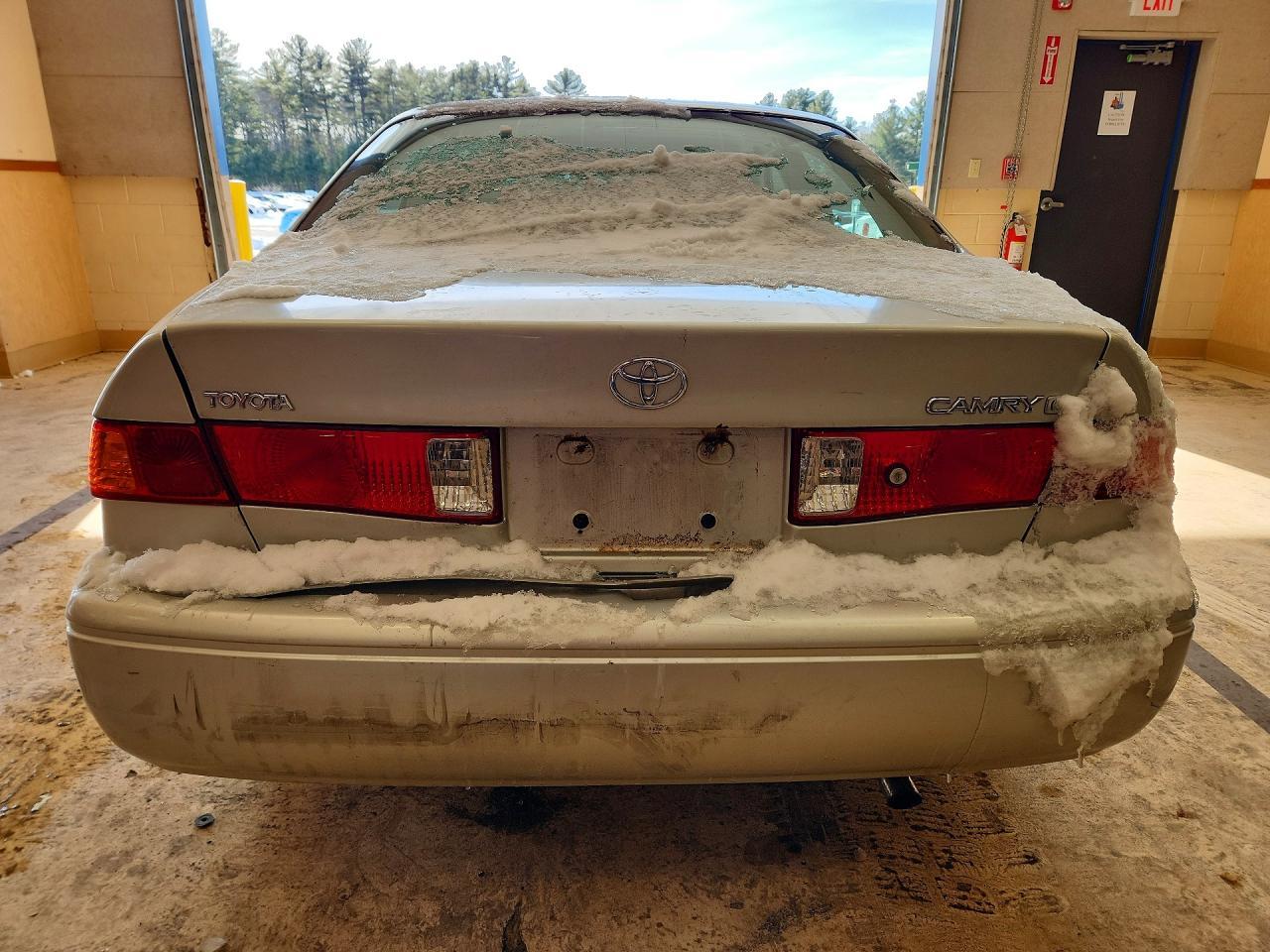 2000 TOYOTA CAMRY