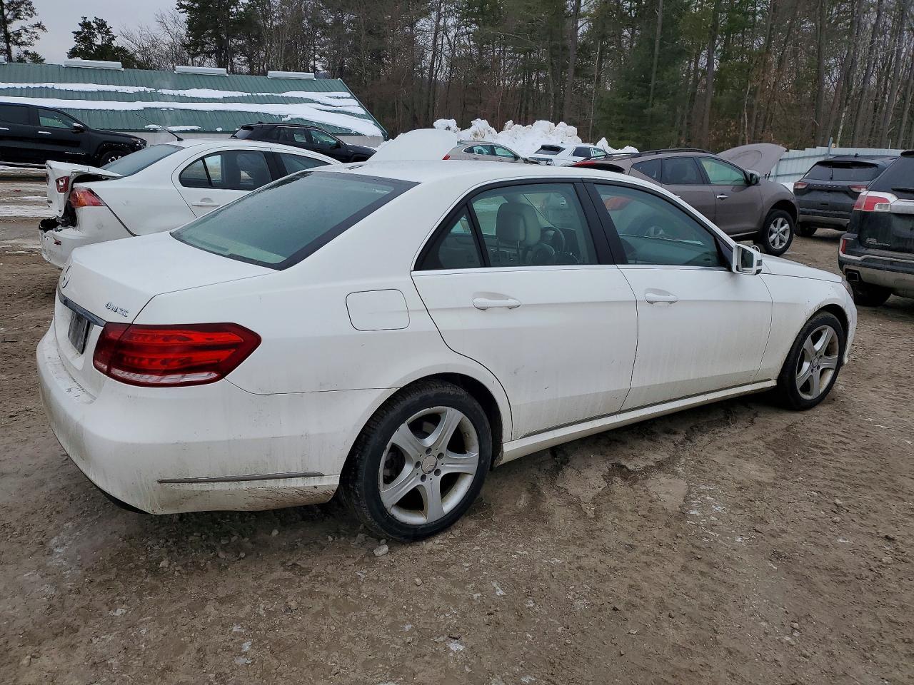 2014 MERCEDES-BENZ E-Class