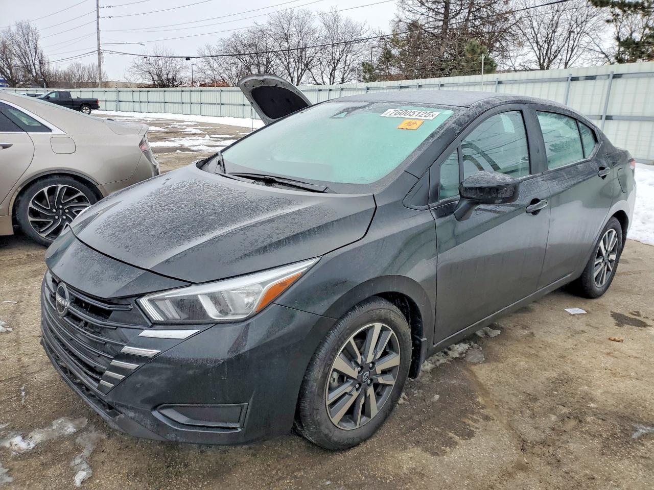 2024 NISSAN VERSA
