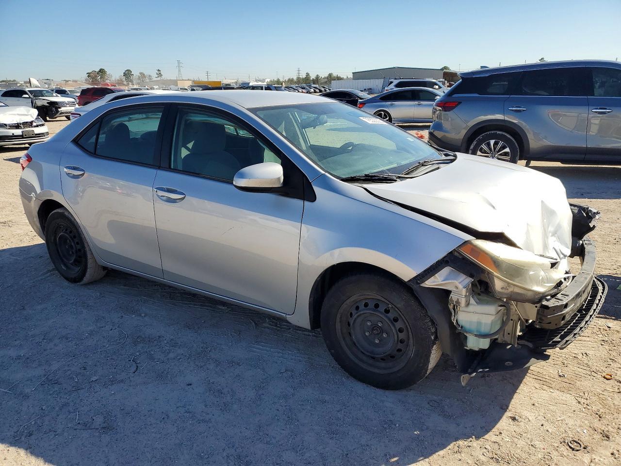 2015 TOYOTA COROLLA