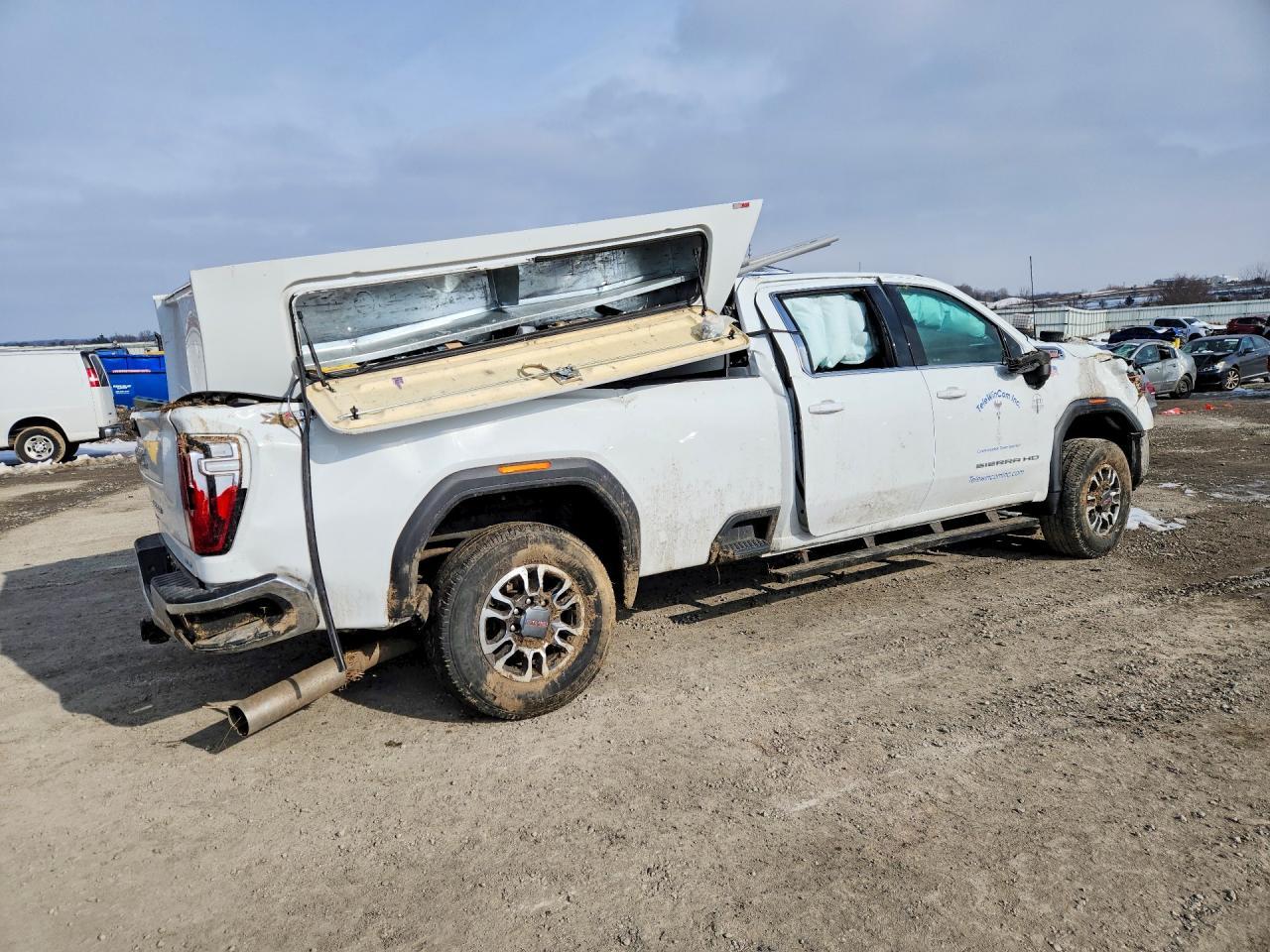 2025 GMC Sierra
