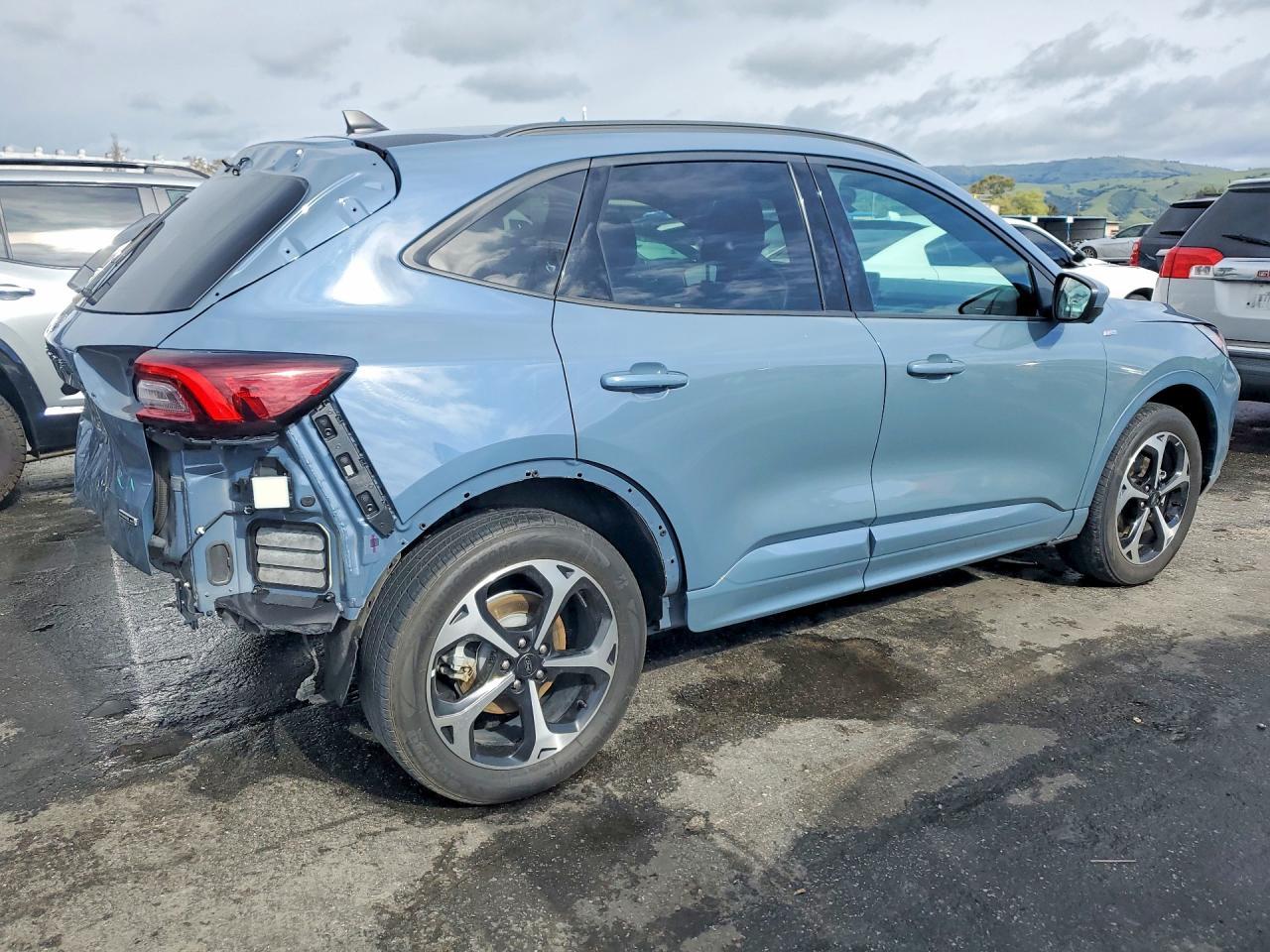2023 FORD ESCAPE