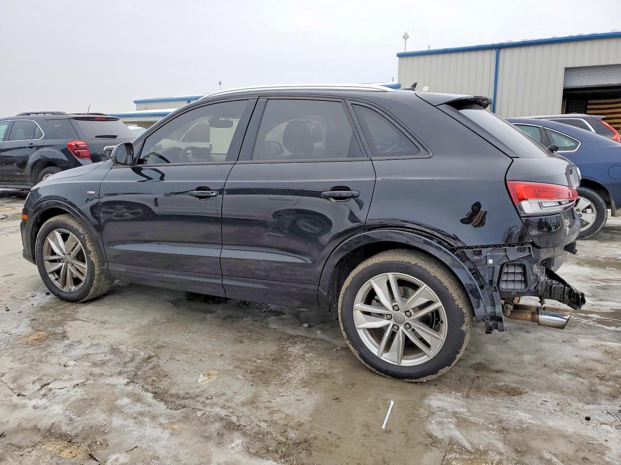 2018 AUDI Q3