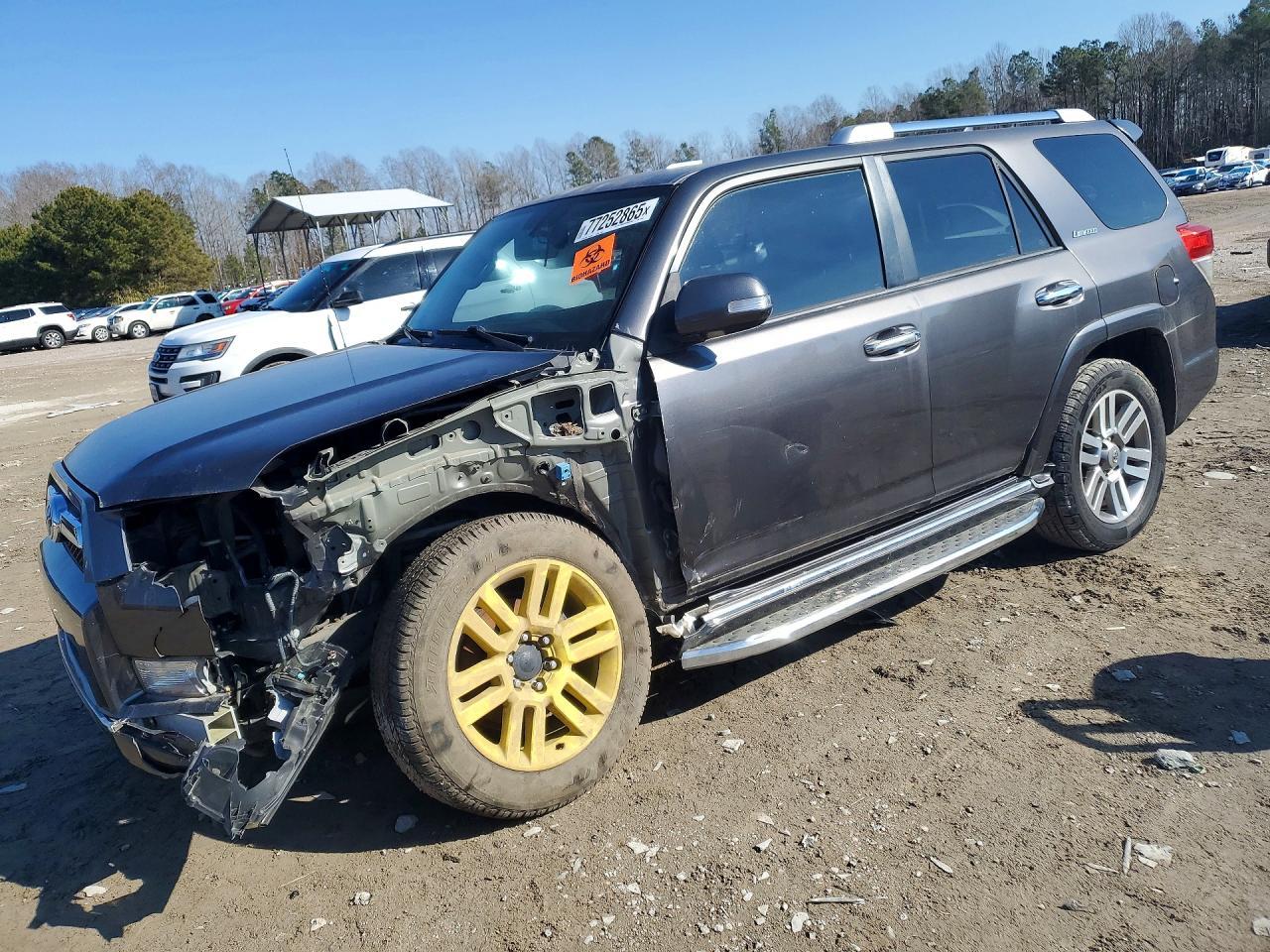2013 TOYOTA 4Runner