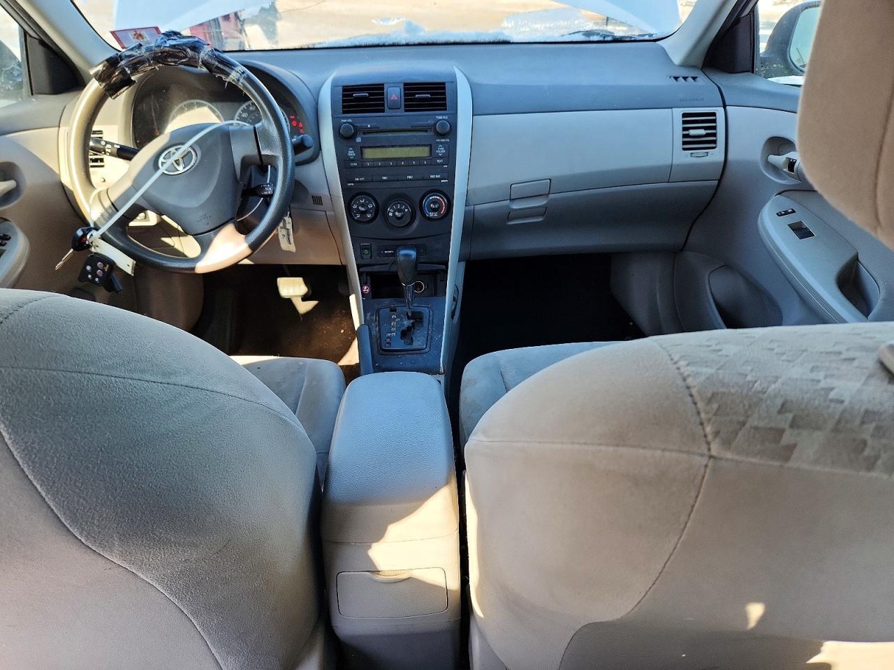 2009 TOYOTA COROLLA