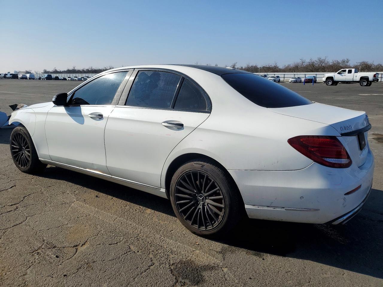 2017 MERCEDES-BENZ E-Class