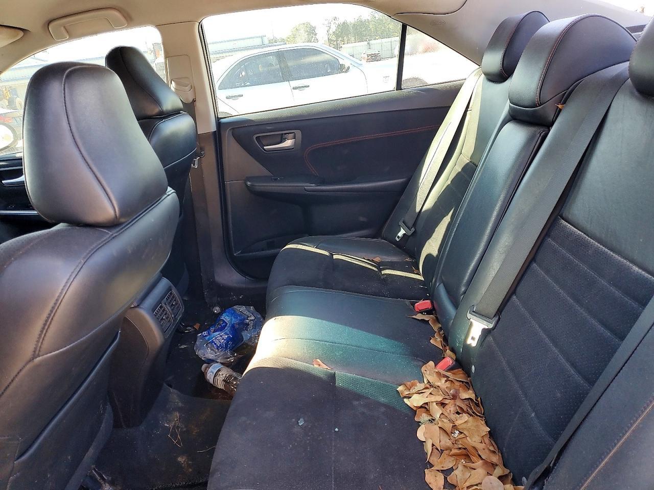 2015 TOYOTA CAMRY
