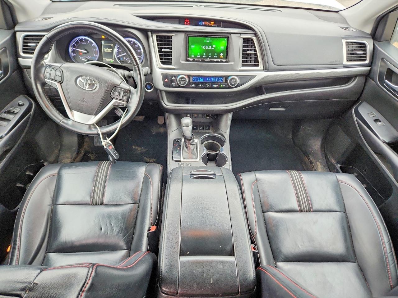 2019 TOYOTA HIGHLANDER