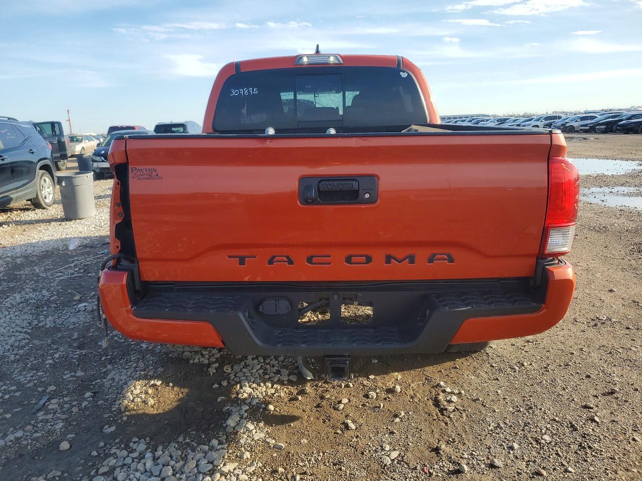 2017 TOYOTA TACOMA