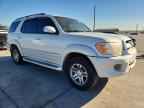 2005 TOYOTA Sequoia