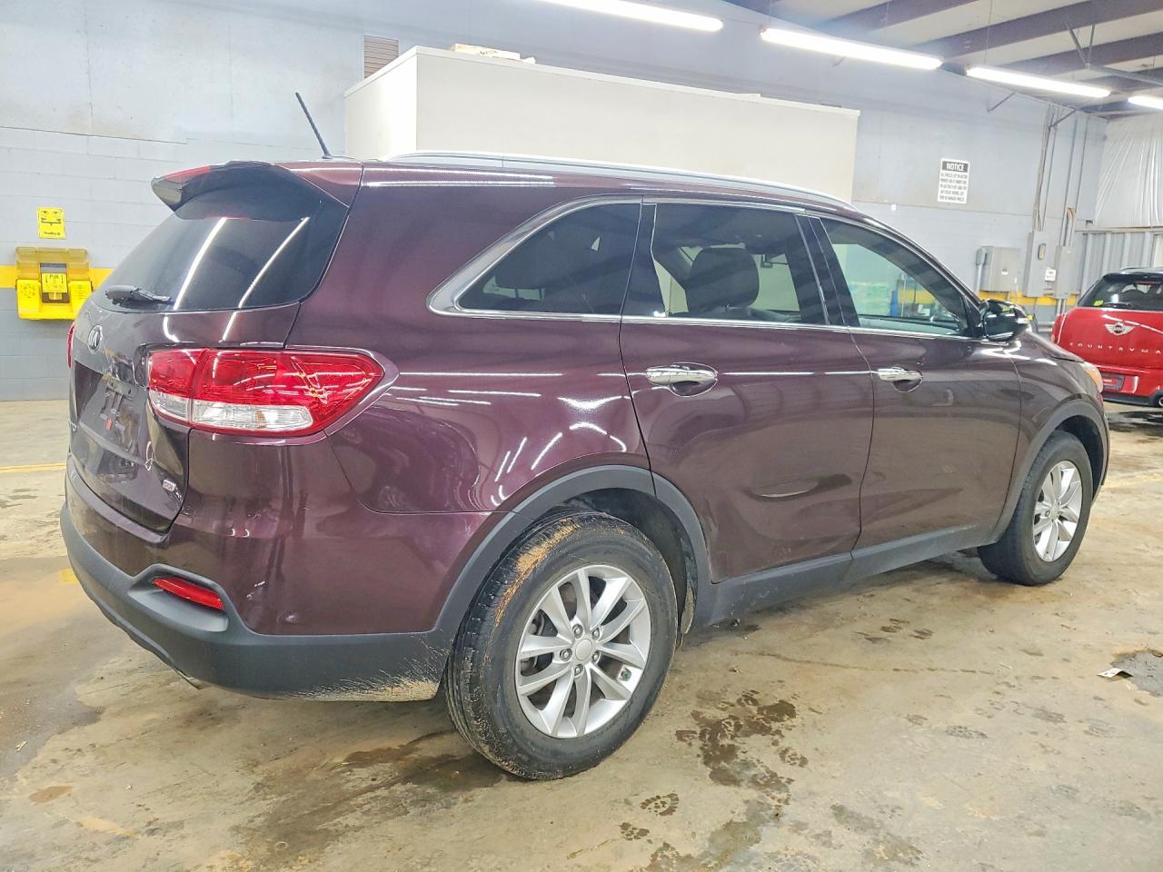 2016 KIA SORENTO