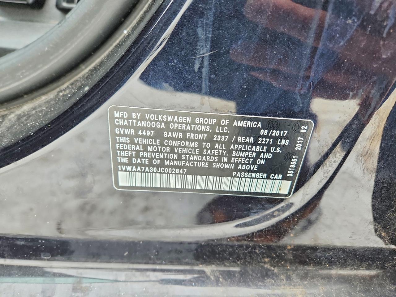 2018 VOLKSWAGEN Passat