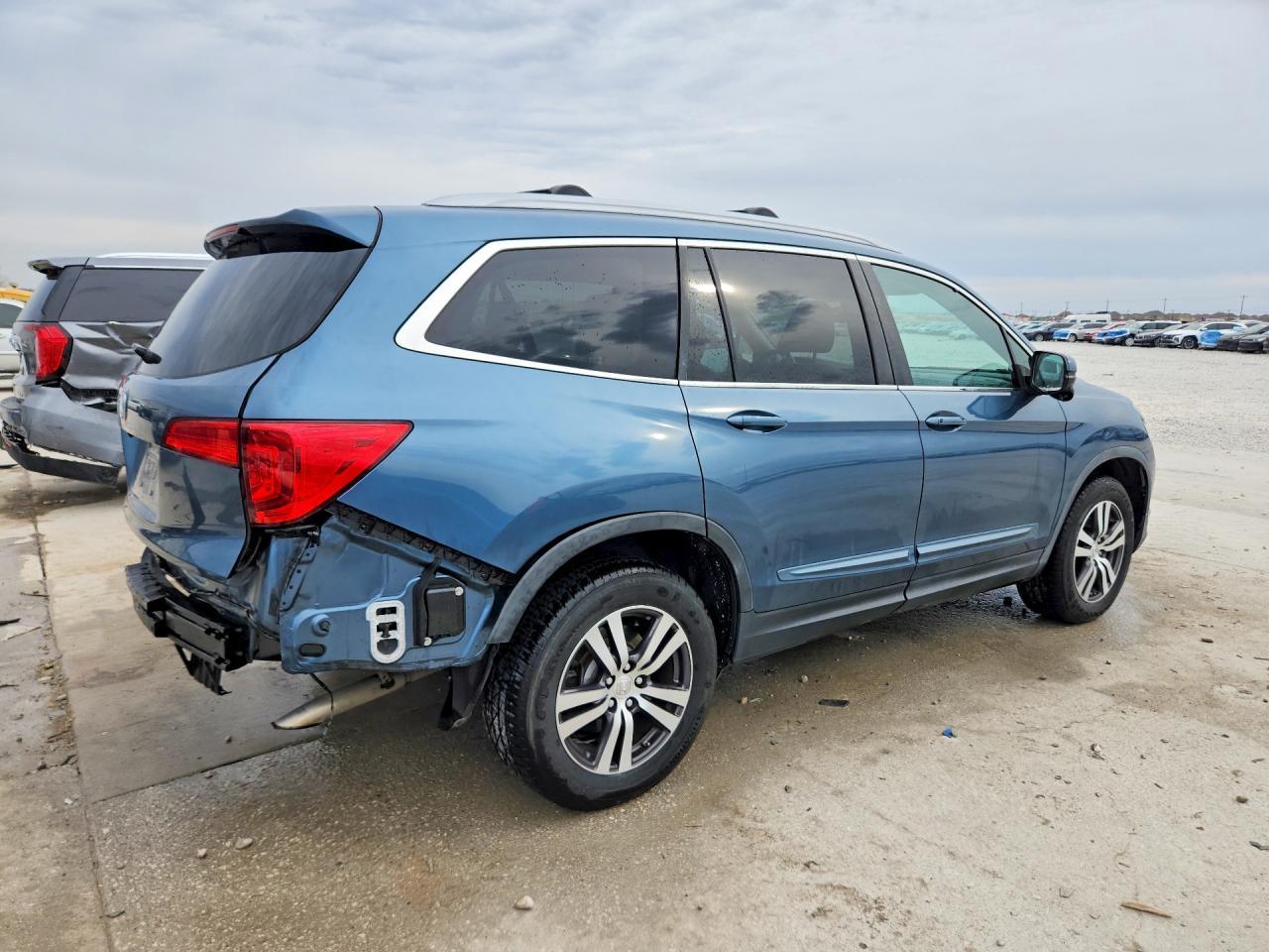 2016 HONDA PILOT