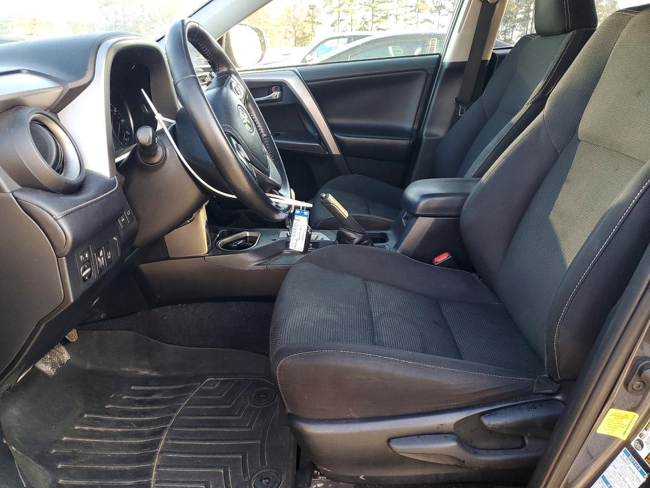 2017 Toyt Rav4