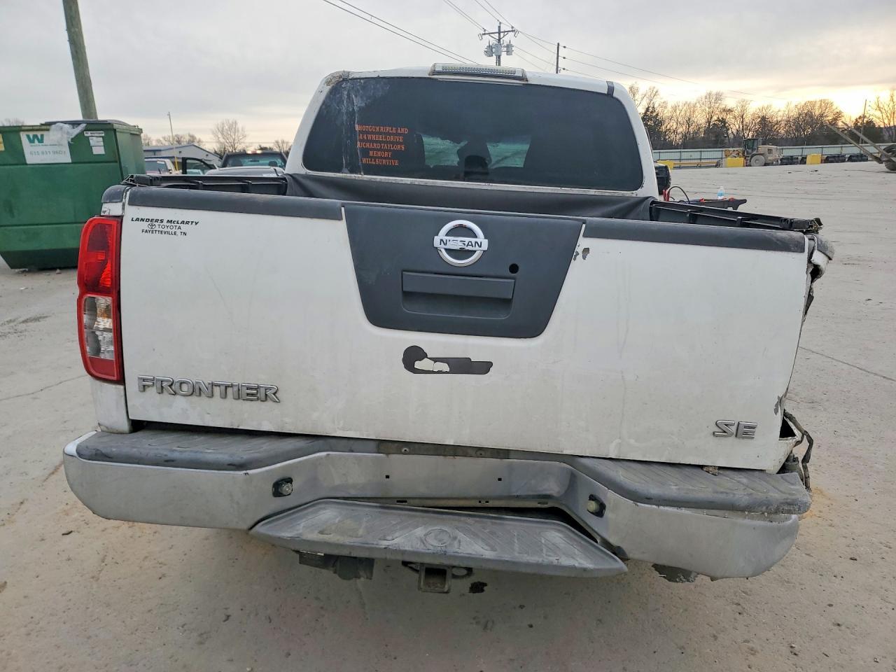 2009 NISSAN Frontier