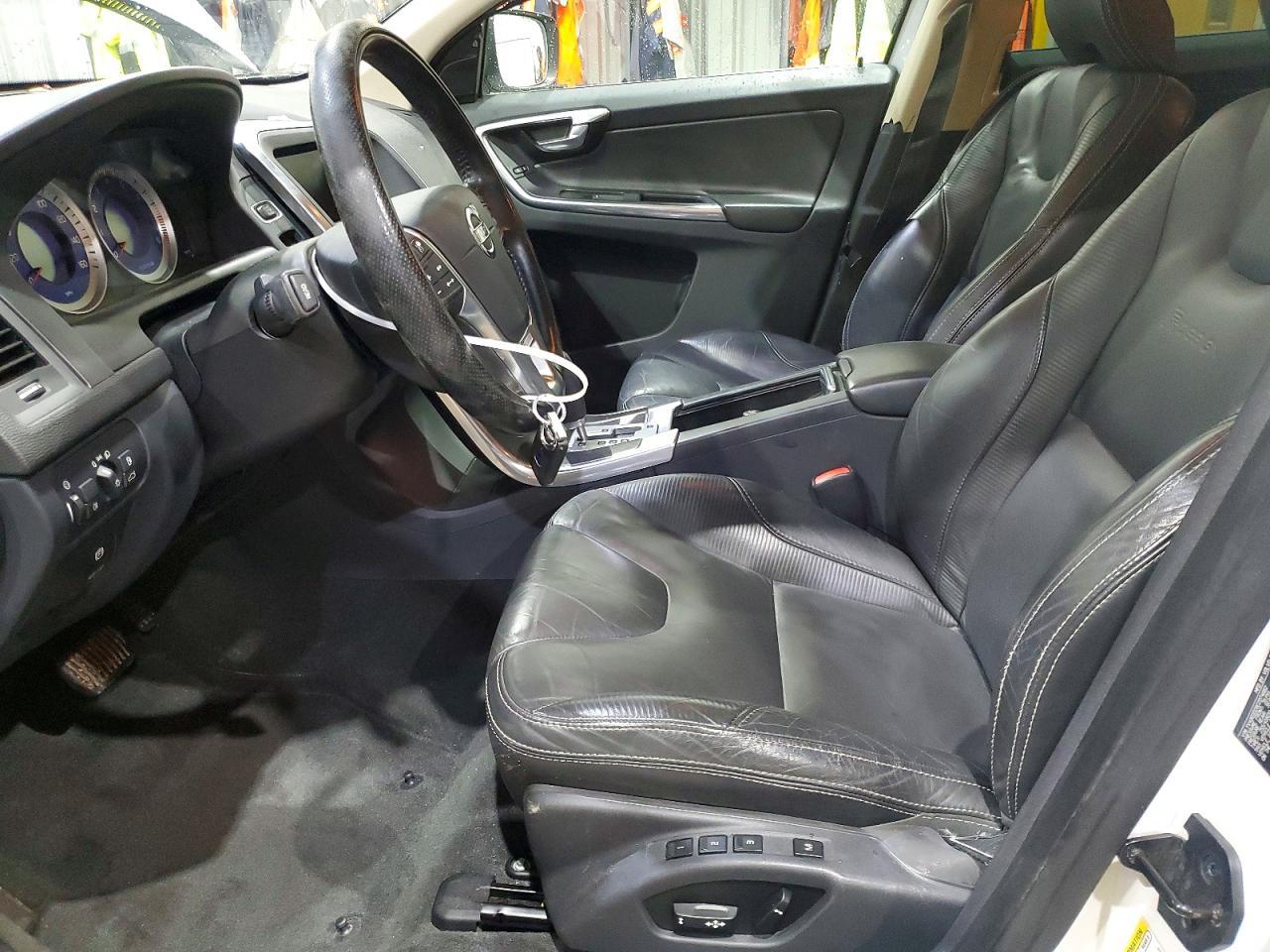 2012 VOLVO XC60