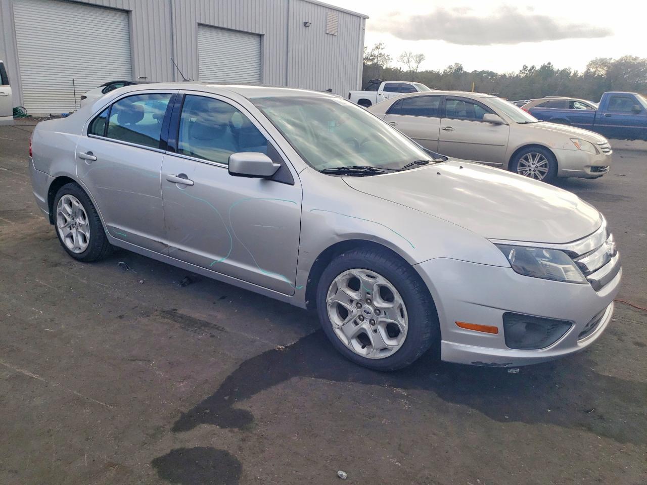 2011 FORD FUSION